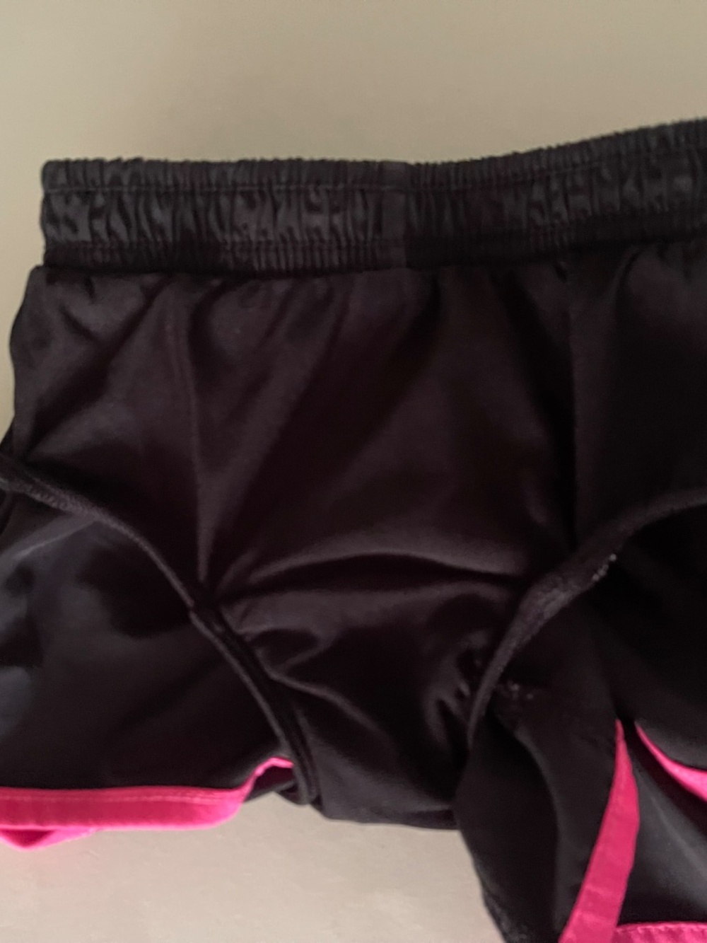 Girls Nike Shirt & Shorts - size 2T - Picture 5 of 7